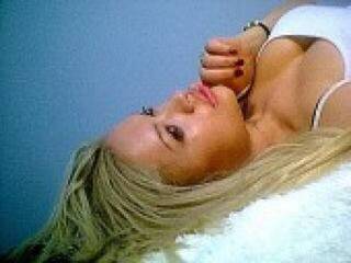 에로틱 한 영상 채팅 vikykiwi