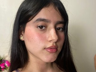 에로틱 한 영상 채팅 vikysexy28a