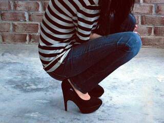 에로틱 한 영상 채팅 ViolaFlower