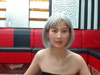 에로틱 한 영상 채팅 VioletAmiga