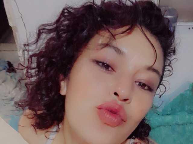 프로필 사진 violeteevans