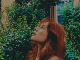 에로틱 한 영상 채팅 Virial