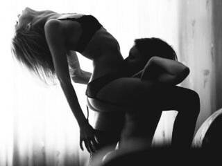 에로틱 한 영상 채팅 VirtCaprice