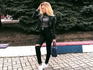 에로틱 한 영상 채팅 vivienaa