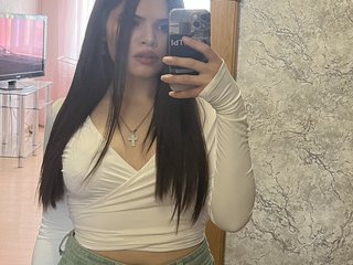 에로틱 한 영상 채팅 VivienVils