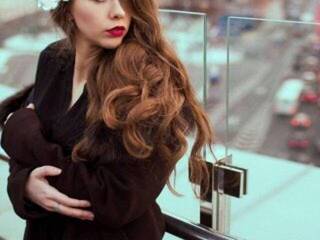 에로틱 한 영상 채팅 _Laura_