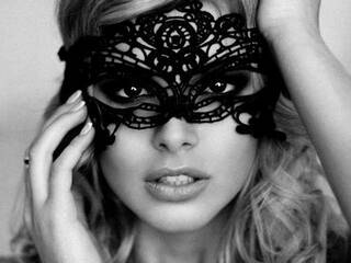 에로틱 한 영상 채팅 WebCumEra