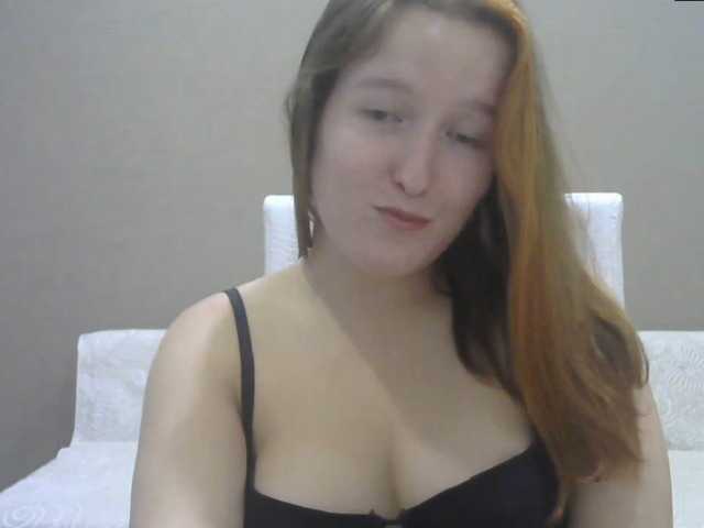 사진 WetYvonne Hello boys, i wanna play with you so bad.. spoil me..