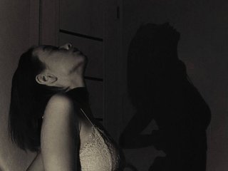 에로틱 한 영상 채팅 Whiteeangel