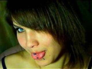 에로틱 한 영상 채팅 wildhell666