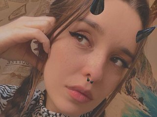 에로틱 한 영상 채팅 WildKari