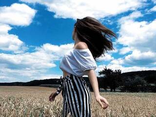 에로틱 한 영상 채팅 WildSharkkk