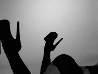 에로틱 한 영상 채팅 willdchiild