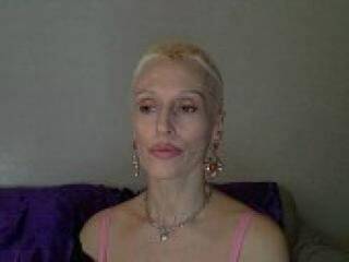 에로틱 한 영상 채팅 xamandax