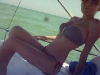 에로틱 한 영상 채팅 xemily