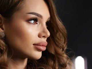 에로틱 한 영상 채팅 xenia-sweet