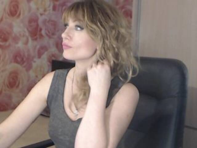 방송 스크린 샷 RrredQueen