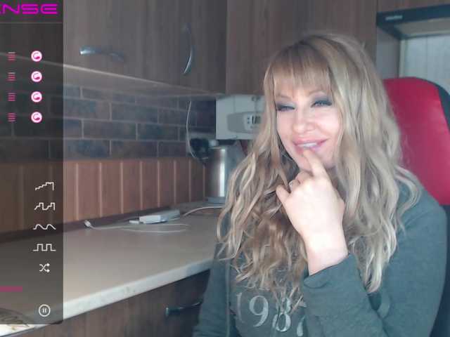 방송 스크린 샷 RrredQueen