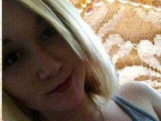 에로틱 한 영상 채팅 xrosalinax