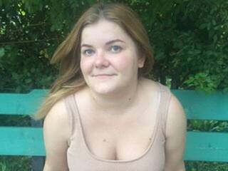 에로틱 한 영상 채팅 Xyliganka2020