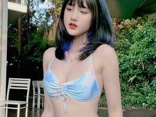 에로틱 한 영상 채팅 Yanhnhi