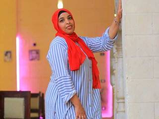 에로틱 한 영상 채팅 Yaralov