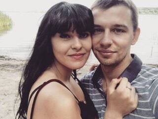 에로틱 한 영상 채팅 YouR-VeNDeTTa