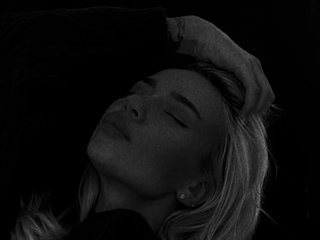 에로틱 한 영상 채팅 Alice_OMG