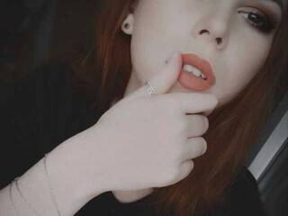 에로틱 한 영상 채팅 YourCandya