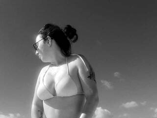 에로틱 한 영상 채팅 yourhottieunicorn