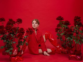 에로틱 한 영상 채팅 YourUniverser