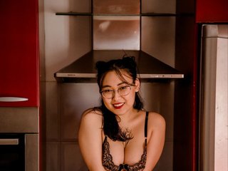 에로틱 한 영상 채팅 YukiLewd