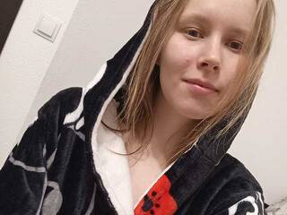 에로틱 한 영상 채팅 Yumi-Yumi