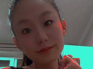 에로틱 한 영상 채팅 Yumin