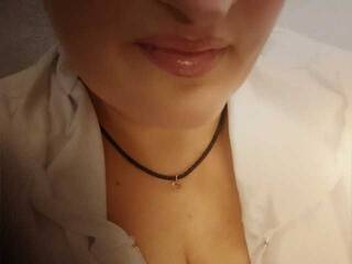 에로틱 한 영상 채팅 YXTEXA50a