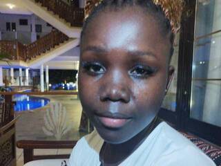 에로틱 한 영상 채팅 Zhuubrowm