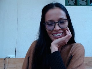 에로틱 한 영상 채팅 ZOE85